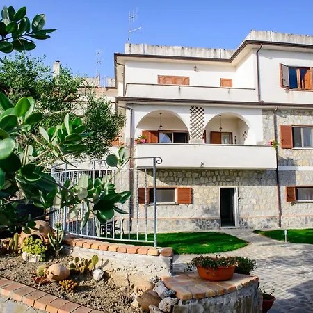 Villa Rosa Cilento Apartments Каприоли